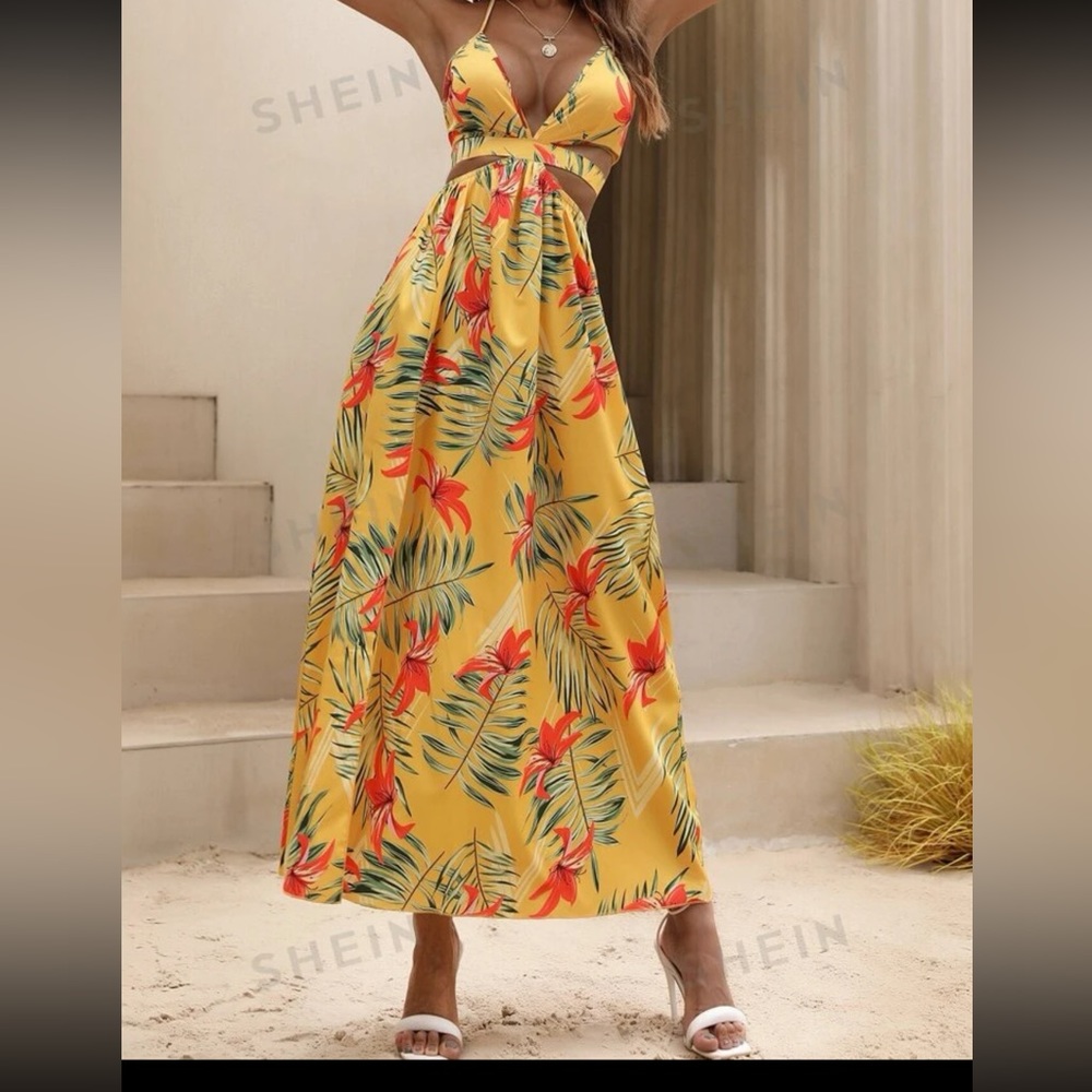 Women’s floral size medium dress.